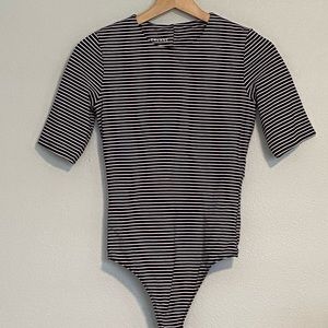 Everlane Short-sleeve Crew Neck Bodysuit